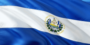 El Salvador, yüksek vasıflı yabancı çalışanlara 5 bin 'ücretsiz pasaport'a verecek