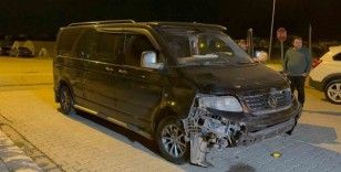 İki aracın çarpıştığı kazada karı koca yaralandı
