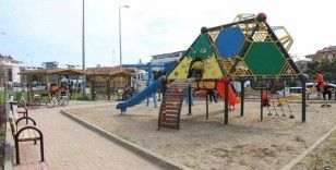 Alanya Belediyesinden Oba Mahallesi’ne yeni çocuk parkı

