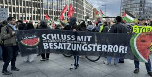 Berlin'de, Almanya'nın İsrail'e silah sevkiyatına protesto