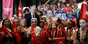 Cumhurbaşkanı Erdoğan: Evlatlarımızın 23 Nisan Milli Egemenlik ve Çocuk Bayramı'nı tebrik ediyorum