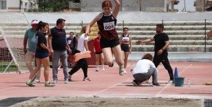 Karaman’da başlayan Atletizm Grup Yarışmalarına 14 ilden 425 sporcu katılıyor
