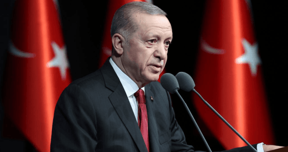 Erdoğan, öğrenci velisinin darp ettiği öğretmenle görüştü