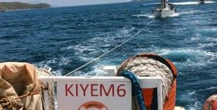 Bodrum’da arızalanan ve sürüklenen tekneyi KIYEM ekipleri kurtardı
