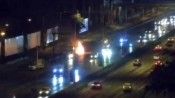 Kadıköy’de seyir halindeki otomobil alev alev yandı
