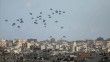 Gazze'nin güneyindeki Mevasi bölgesine uçaklarla insani yardım indirildi