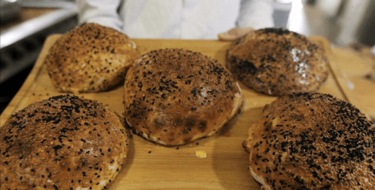 Dünyanın en iyi ekmekleri listesinde zirveyi Bafra ve Samsun pideleri paylaştı