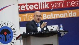 Türkiye İnternet Gazeteciler Derneği Genel Başkanı Okan Geçgel'den çok sert açıklama: "Hazine ve Maliye Bakanlığı'nın tasarruf genelgesi Anadolu medyasını yok eder."