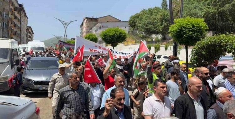 Şemdinli’de İsrail’in soykırımı kınandı
