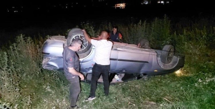 Samsun'da otomobil şarampole yuvarlandı: 1 yaralı