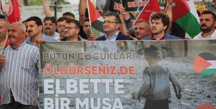 Karapınar’da Filistin’e destek yürüyüşü
