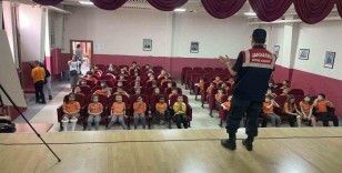 Jandarma ekiplerinden Çevre Haftası faaliyetleri
