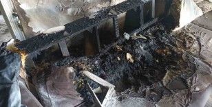 Şarja takılı bırakılan taşınabilir batarya patladı, evde yangın çıktı
