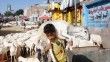 Ekonomik kriz Yemenlilerin bayram sevincine gölge düşürüyor