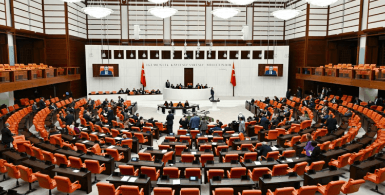 Türk Silahlı Kuvvetleri Personel Kanunu TBMM'de kabul edildi