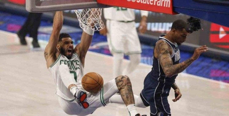 Boston Celtics, NBA final serisinde durumu 3-0 yaptı
