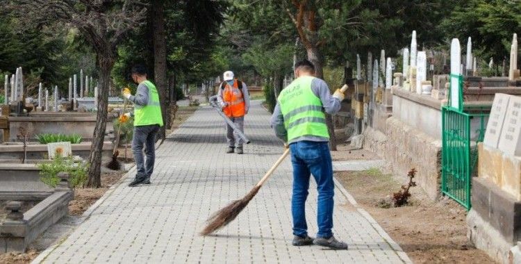 Elazığ'da sağlık taramaları sürüyor