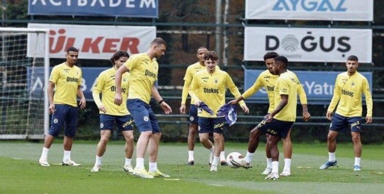 Fenerbahçe, Avusturya kampında 3 hazırlık maçı oynayacak