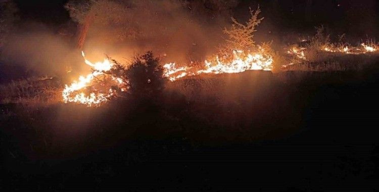 Denizli’de yangınla mücadele 21 saattir devam ediyor
