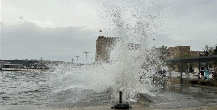 Sinop'ta bazı bölgelerde denize giriş yasağı getirildi