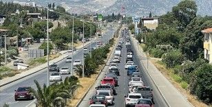 Aydın'da tatilcilerin dönüş yolunda yoğun trafik