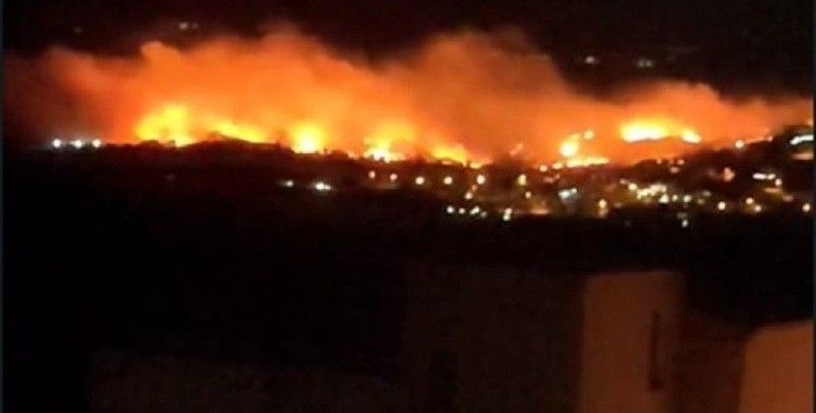 İzmir’de yerleşim yerlerine yakın alanda büyük yangın: Site tahliye edildi