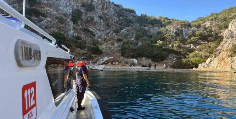 Marmaris Taşlıca’da göçmen kaçakçılığı şüphelisi ve 18 düzensiz göçmen yakalandı
