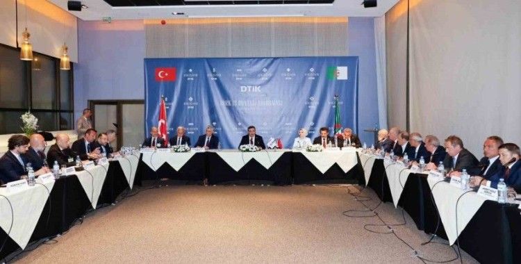 Siirt TSO Başkan Kuzu, Cezayir’deki Türk İş Dünyası Buluşması’na katıldı
