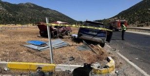 Konya'da otomobil ile cip çarpıştı: 2 ölü, 2 yaralı