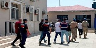 Mersin'de insan ticareti operasyonu: 8 tutuklama