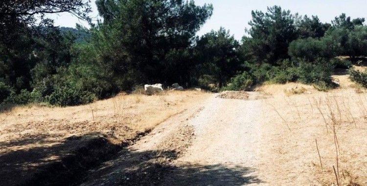 Şehzadeler Belediyesi’nden Çınarlıkuyu’da yol çalışması
