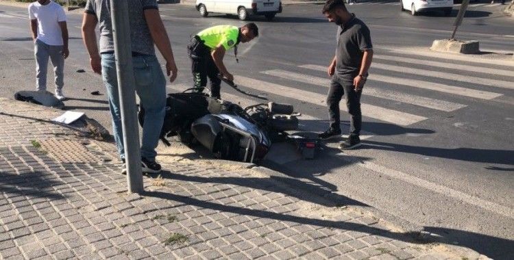 Bursa'da ticari takside boşanma aşamasındaki eşini gören adam ateş açtı.