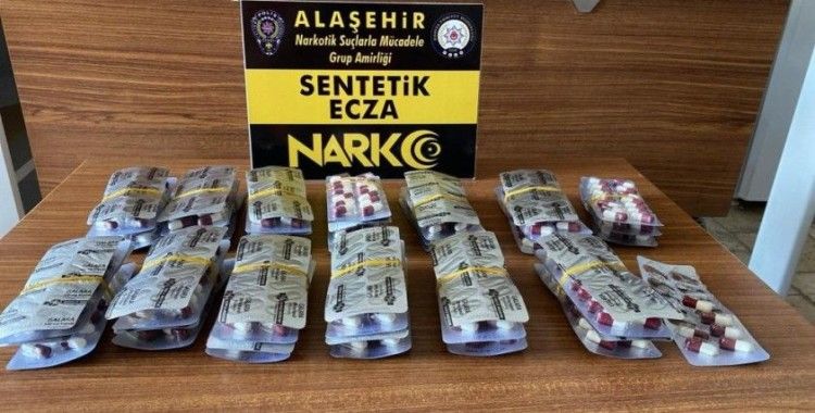 Alaşehir'de uyuşturucu tacirlerine operasyon
