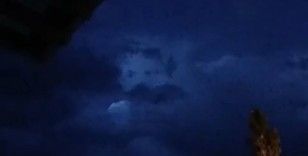 Yüksekova’da gece vakti ilginç görüntü: Bulutlarda insan yüzü görüldü
