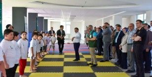 Kayseri GSB ve ERVA Spor Okulları açıldı
