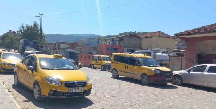 Türkeli’de taksi ücretlerine zam

