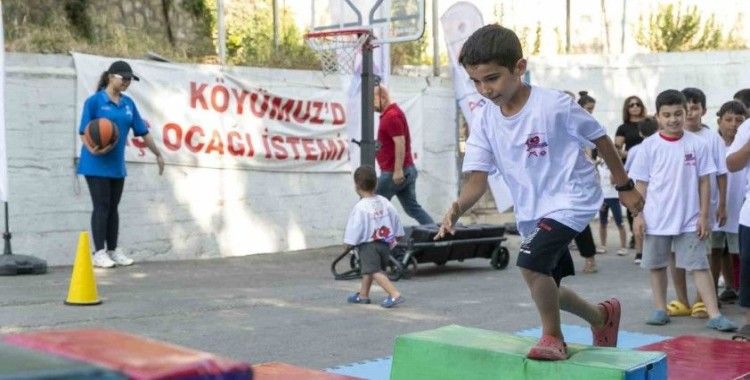 Mersin’de çocuklar ’Sporbüs’ ile sporla buluşuyor
