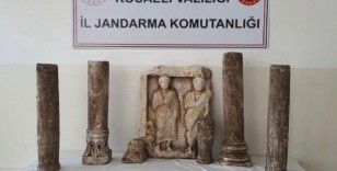 Roma dönemine ait heykel ve sütunlar evden çıktı
