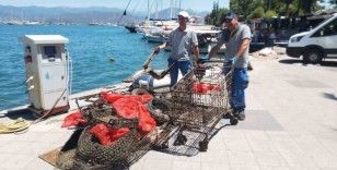Fethiye’de deniz temizliği: Denizden market arabası çıktı
