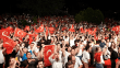 Vatandaşlar Türkiye-Avusturya maçını dev ekranda izledi