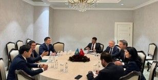 Enerji ve Tabii Kaynaklar Bakanı Bayraktar, Kazakistanlı bakanlarla olası işbirliklerini görüştü
