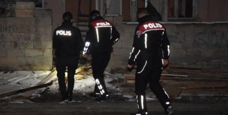 Erzincan’da 18 yıl 9 ay hapis cezası bulunan 10 şahıs yakalandı
