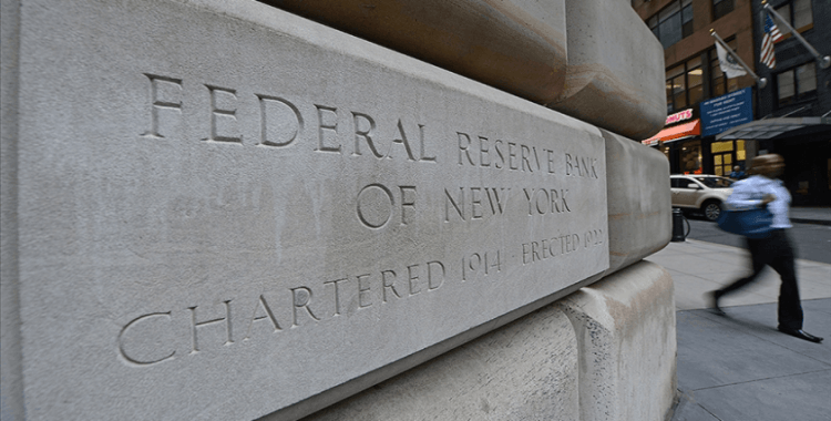 Fed tutanakları, faiz indirimi için daha fazla veri beklendiğine işaret etti