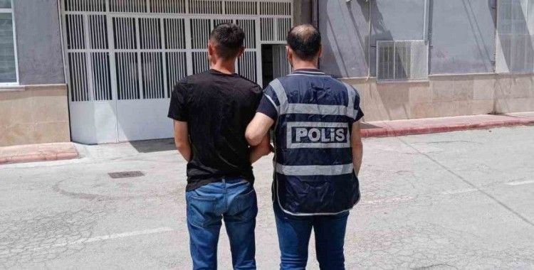 Kasten yaralama suçundan aranan şahsı polis yakaladı
