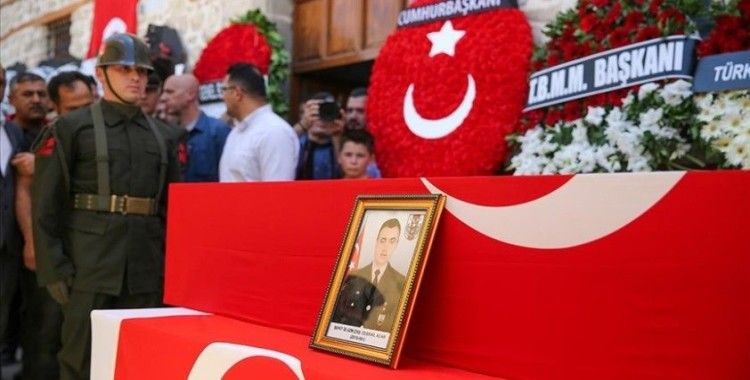 Şehit Uzman Çavuş Cebrail Acar Konya'da son yolculuğuna uğurlandı