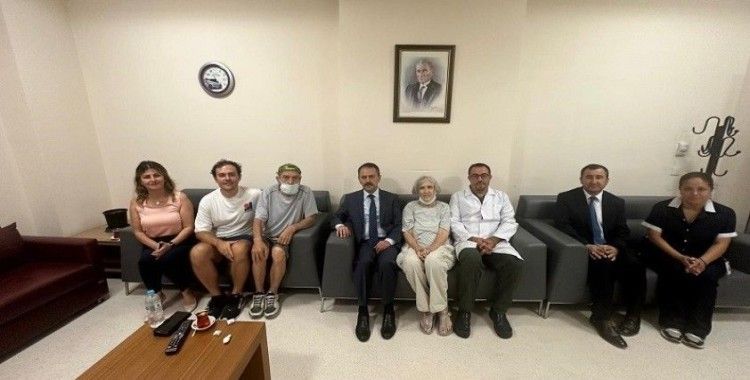 Vali İlhami Aktaş’tan, Kıbrıs Gazisi Ahmet Cahit Önder’e geçmiş olsun ziyareti
