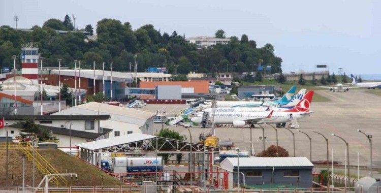 Trabzon Havalimanı’nda turizm sezonu yoğunluğu
