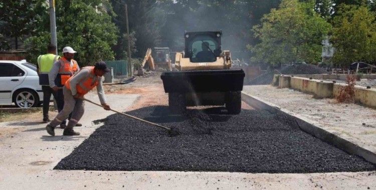 Alikahya Fatih Mahallesi modern yollara kavuşuyor
