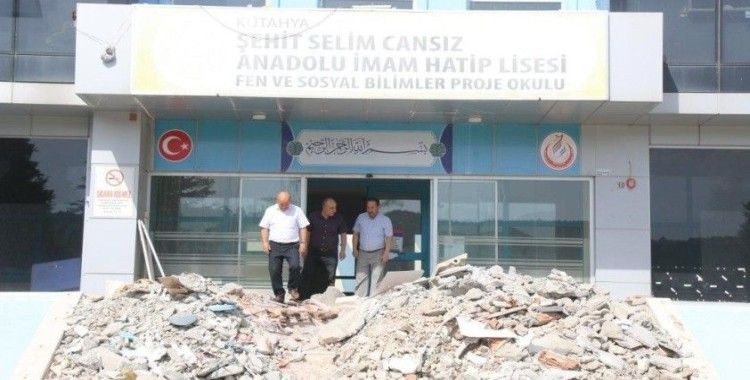 Kütahya Şehit Selim Cansız Anadolu İmam Hatip Lisesi’nde güçlendirme çalışması
