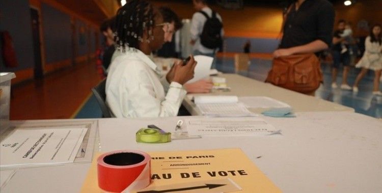 Fransız seçmen yarın Macron'un kararıyla kurulan erken seçim sandığına 2. tur oylama için gidecek